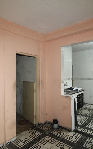 Casa à venda com 410m², 4 quartos e 3 vagasCasa 2 - Sala 2