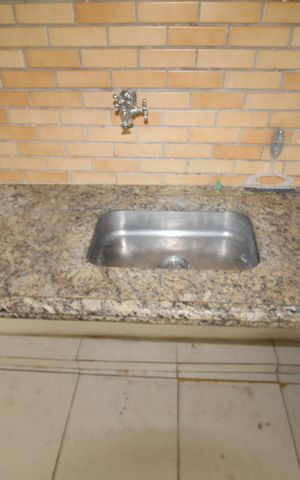 Casa à venda com 410m², 4 quartos e 3 vagasCasa 1 - Cozinha