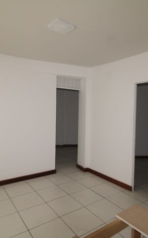Casa à venda com 410m², 4 quartos e 3 vagasCasa 1 - Sala