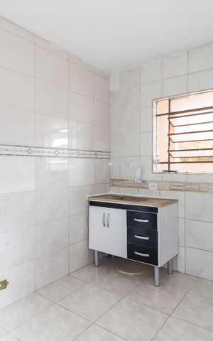 Casa para alugar com 45m², 1 quarto e sem vaga Casa para alugar com 45m², 1 quarto e sem vagaCozinha