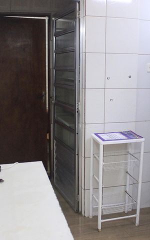 Casa à venda com 182m², 4 quartos e 2 vagasCozinha da edícula 1