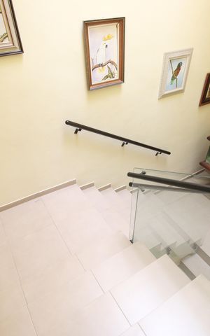 Casa à venda com 1316m², 7 quartos e 26 vagasEscada