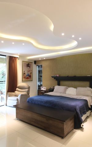 Casa à venda com 1316m², 7 quartos e 26 vagasSuíte 4