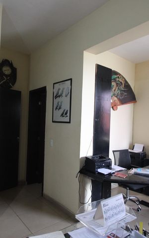 Casa à venda com 1316m², 7 quartos e 26 vagasEscritório