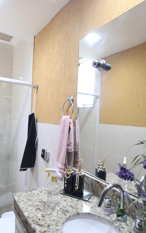 Casa à venda com 1316m², 7 quartos e 26 vagasBanheiro do escritório