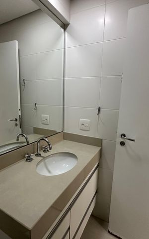 Apartamento para alugar com 49m², 1 quarto e 1 vaga Apartamento para alugar com 49m², 1 quarto e 1 vagaBanheiro da Suíte