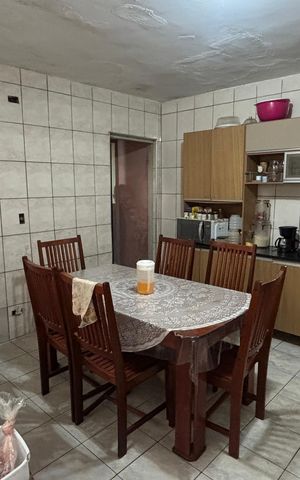 Casa à venda com 152m², 3 quartos e 2 vagas Casa à venda com 152m², 3 quartos e 2 vagasCozinha