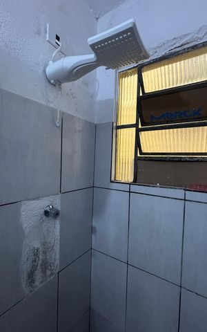 Casa à venda com 152m², 3 quartos e 2 vagas Casa à venda com 152m², 3 quartos e 2 vagasBanheiro
