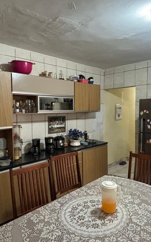 Casa à venda com 152m², 3 quartos e 2 vagas Casa à venda com 152m², 3 quartos e 2 vagasCozinha