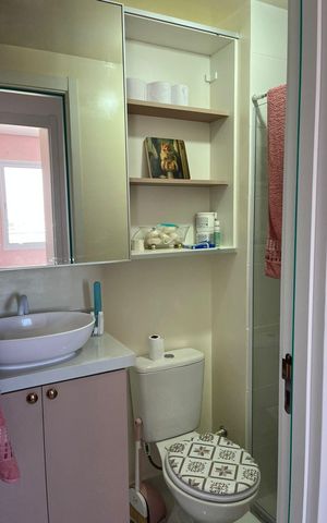 Apartamento à venda com 35m², 2 quartos e 1 vaga Apartamento à venda com 35m², 2 quartos e 1 vagaBanheiro