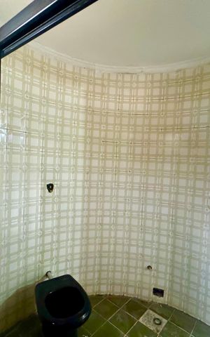 Casa à venda com 148m², 7 quartos e 2 vagasBanheiro 4