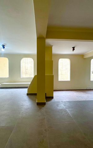 Casa à venda com 148m², 7 quartos e 2 vagasSala