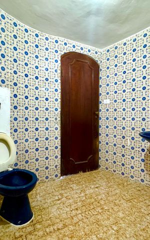 Casa à venda com 148m², 7 quartos e 2 vagasBanheiro 1
