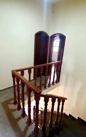Casa à venda com 148m², 7 quartos e 2 vagasEscada interna