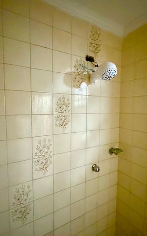 Casa à venda com 148m², 7 quartos e 2 vagasBanheiro 2