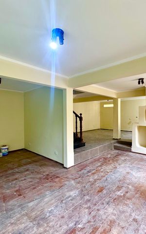 Casa à venda com 148m², 7 quartos e 2 vagasSala
