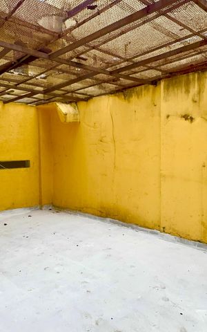 Casa à venda com 148m², 7 quartos e 2 vagasQuintal
