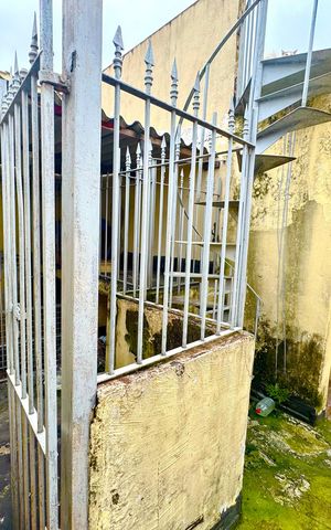 Casa à venda com 148m², 7 quartos e 2 vagasCanil
