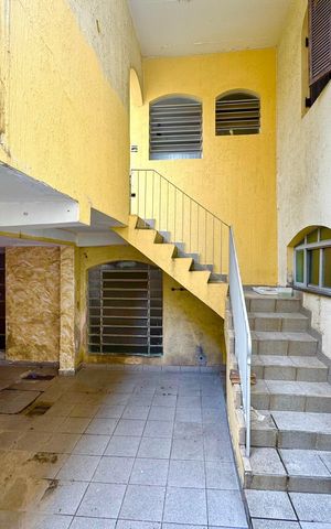 Casa à venda com 148m², 7 quartos e 2 vagasÁrea externa