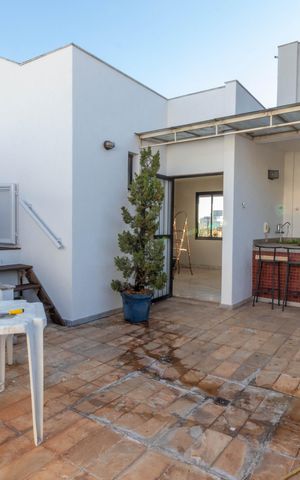 Apartamento à venda com 177m², 3 quartos e 2 vagas Apartamento à venda com 177m², 3 quartos e 2 vagasCobertura