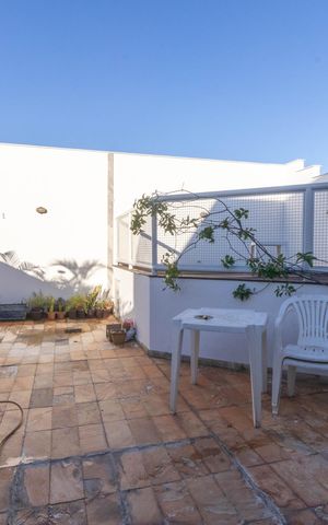 Apartamento à venda com 177m², 3 quartos e 2 vagas Apartamento à venda com 177m², 3 quartos e 2 vagasCobertura