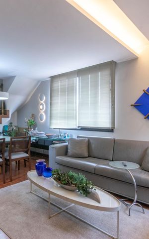 Apartamento à venda com 177m², 3 quartos e 2 vagas Apartamento à venda com 177m², 3 quartos e 2 vagasSala