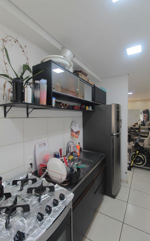 Apartamento à venda com 50m², 2 quartos e 1 vagaCozinha e Área de Serviço