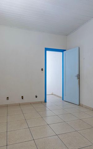 Casa à venda com 100m², 3 quartos e 2 vagas Casa à venda com 100m², 3 quartos e 2 vagasQuarto 1