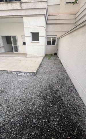 Apartamento à venda com 142m², 2 quartos e 2 vagas Apartamento à venda com 142m², 2 quartos e 2 vagasVaranda