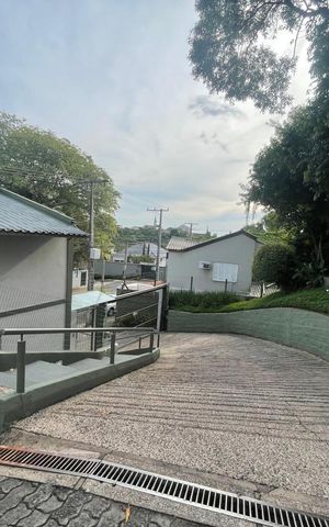 Apartamento à venda com 104m², 2 quartos e 1 vaga