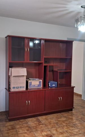 Casa para alugar com 325m², 3 quartos e 5 vagas