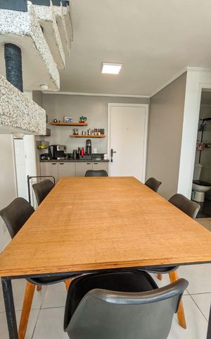 Apartamento à venda com 91m², 2 quartos e 1 vagaSala de jantar