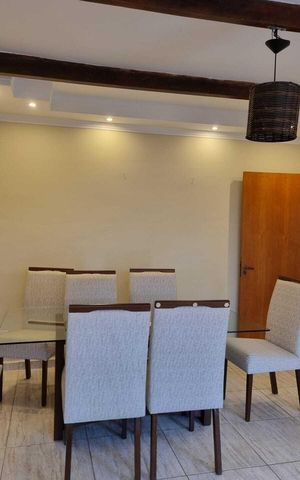 Casa para alugar com 220m², 4 quartos e 2 vagas