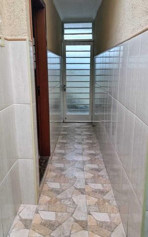 Casa para alugar com 220m², 4 quartos e 2 vagas