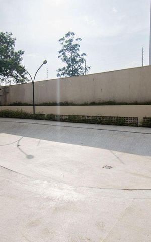 Apartamento à venda com 147m², 3 quartos e 2 vagas Apartamento à venda com 147m², 3 quartos e 2 vagasÁrea comum - Skate