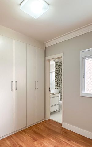 Apartamento à venda com 147m², 3 quartos e 2 vagas Apartamento à venda com 147m², 3 quartos e 2 vagasSuíte 2