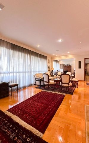 Apartamento para alugar com 226m², 2 quartos e 4 vagas