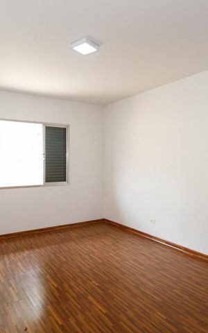 Casa para alugar com 600m², 4 quartos e 6 vagas Casa para alugar com 600m², 4 quartos e 6 vagasSuíte 3