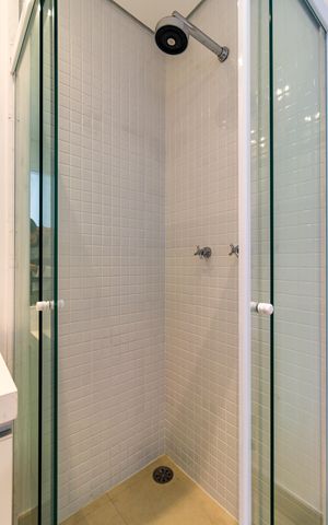 Casa de condomínio à venda com 334m², 4 quartos e 3 vagas