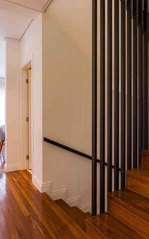 Casa de condomínio à venda com 334m², 4 quartos e 3 vagas