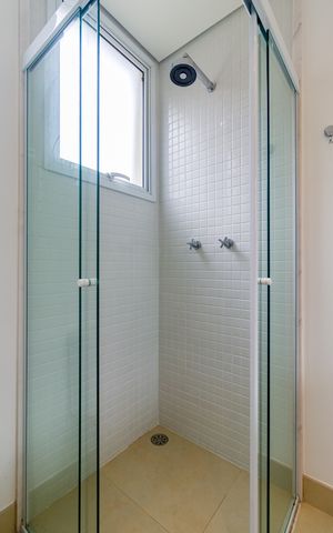 Casa de condomínio à venda com 334m², 4 quartos e 3 vagas