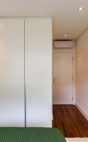 Casa de condomínio à venda com 334m², 4 quartos e 3 vagas