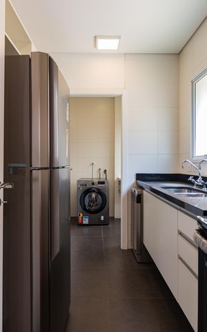 Casa de condomínio à venda com 334m², 4 quartos e 3 vagas