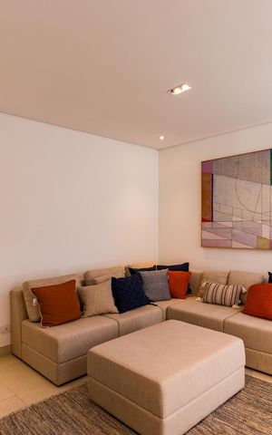 Casa de condomínio à venda com 334m², 4 quartos e 3 vagas