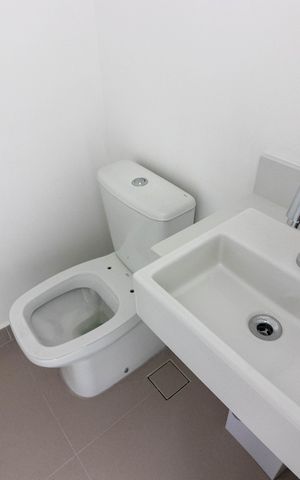 Apartamento à venda com 119m², 3 quartos e 2 vagas Apartamento à venda com 119m², 3 quartos e 2 vagasLavabo
