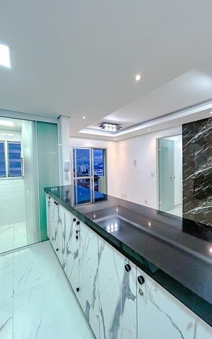 Apartamento à venda com 120m², 2 quartos e 2 vagasCozinha