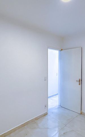Apartamento à venda com 120m², 2 quartos e 2 vagasQuarto 2