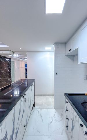 Apartamento à venda com 120m², 2 quartos e 2 vagasCozinha