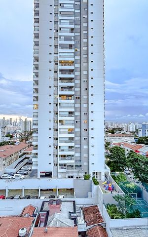 Apartamento à venda com 120m², 2 quartos e 2 vagasVista da Varanda
