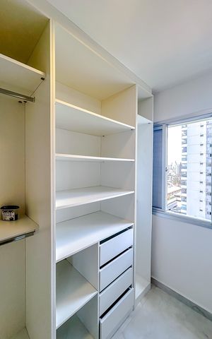 Apartamento à venda com 120m², 2 quartos e 2 vagasCloset
